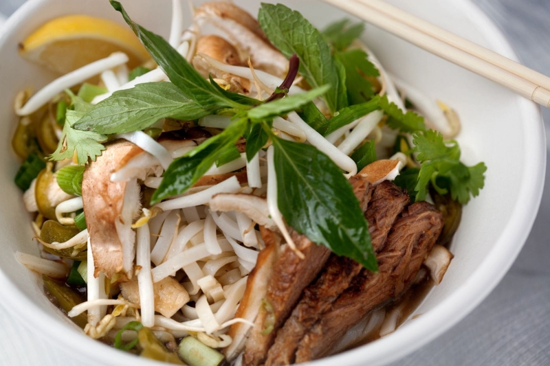 An Asian-style noodle bowl, it looks healthy and refreshing.