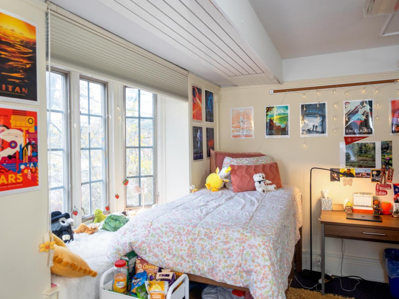 Student & Campus Life dorm decorating contest - Latino Living Center.